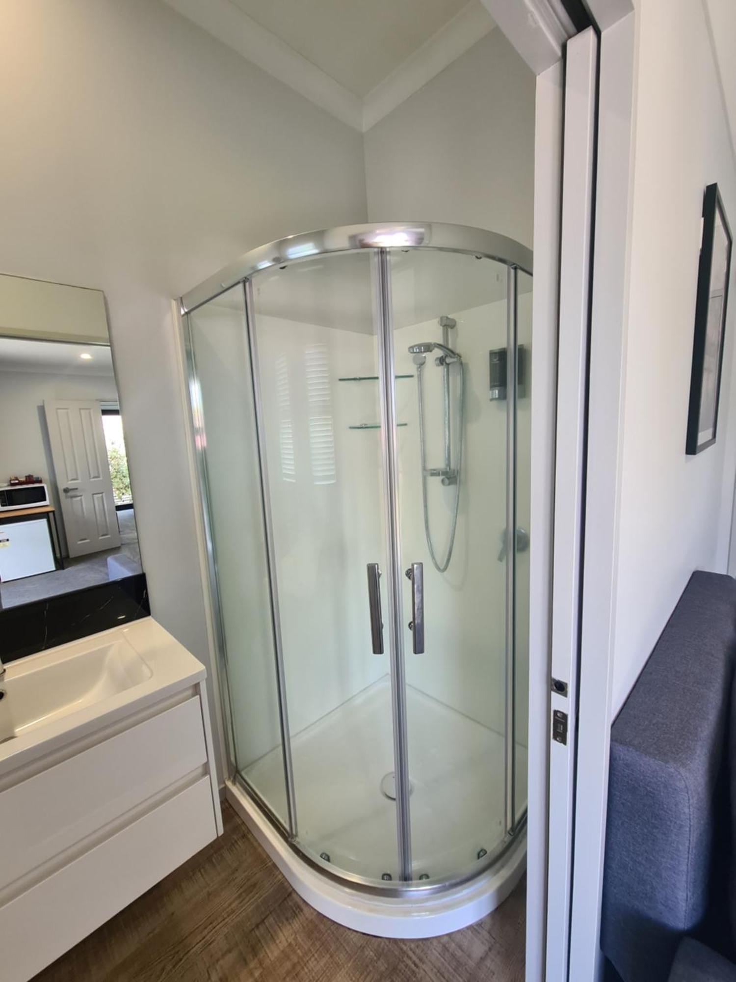 Bonnie Doone Hotell Te Awamutu Exteriör bild